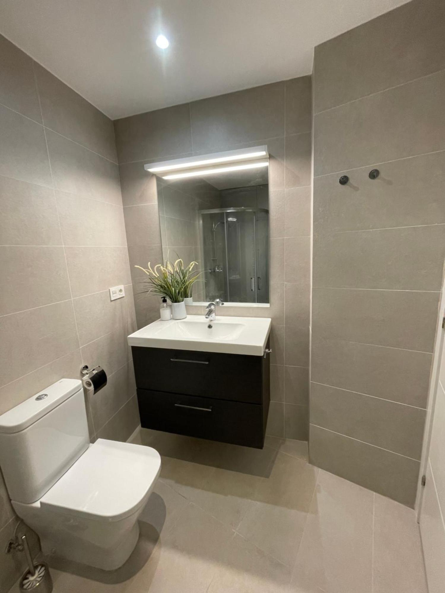 Apartamento Cool For 4 At The Medieval Quarter Oviedo