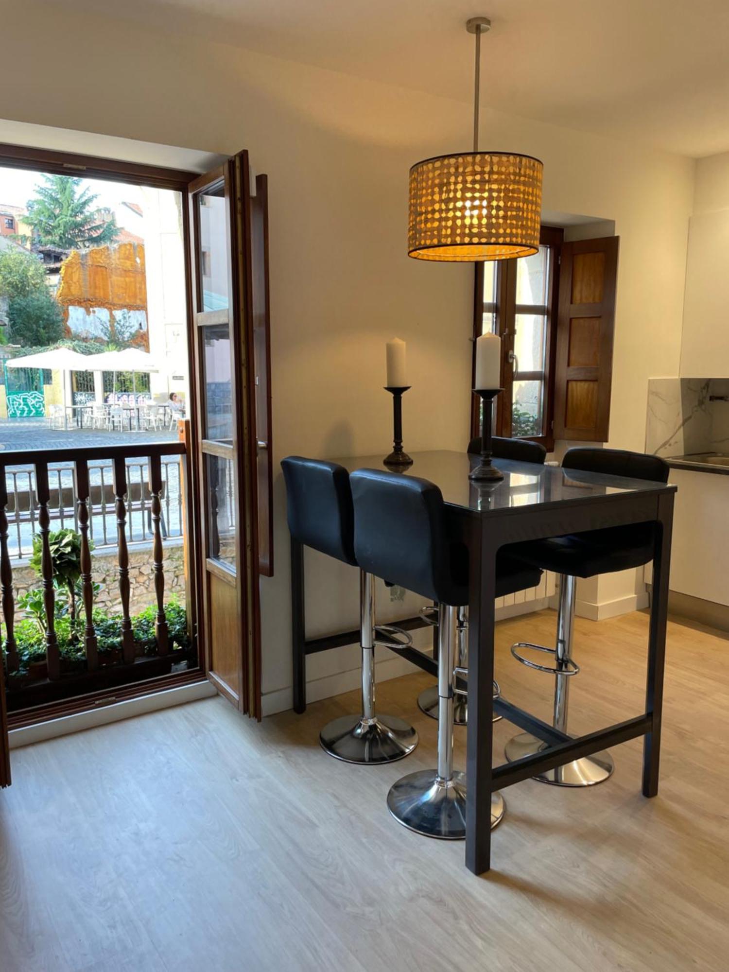 Apartamento Cool For 4 At The Medieval Quarter *